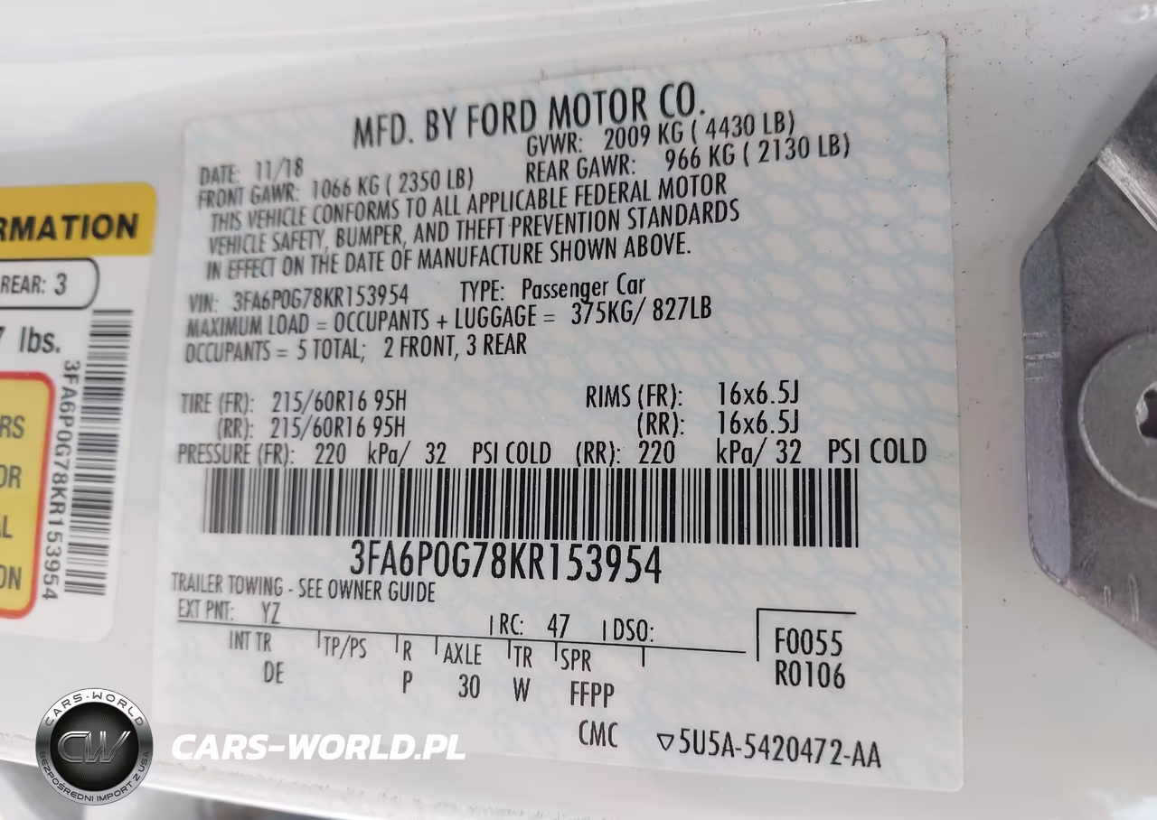2019 Ford Fusion S VIN:3FA6P0G78KR153954 - 9