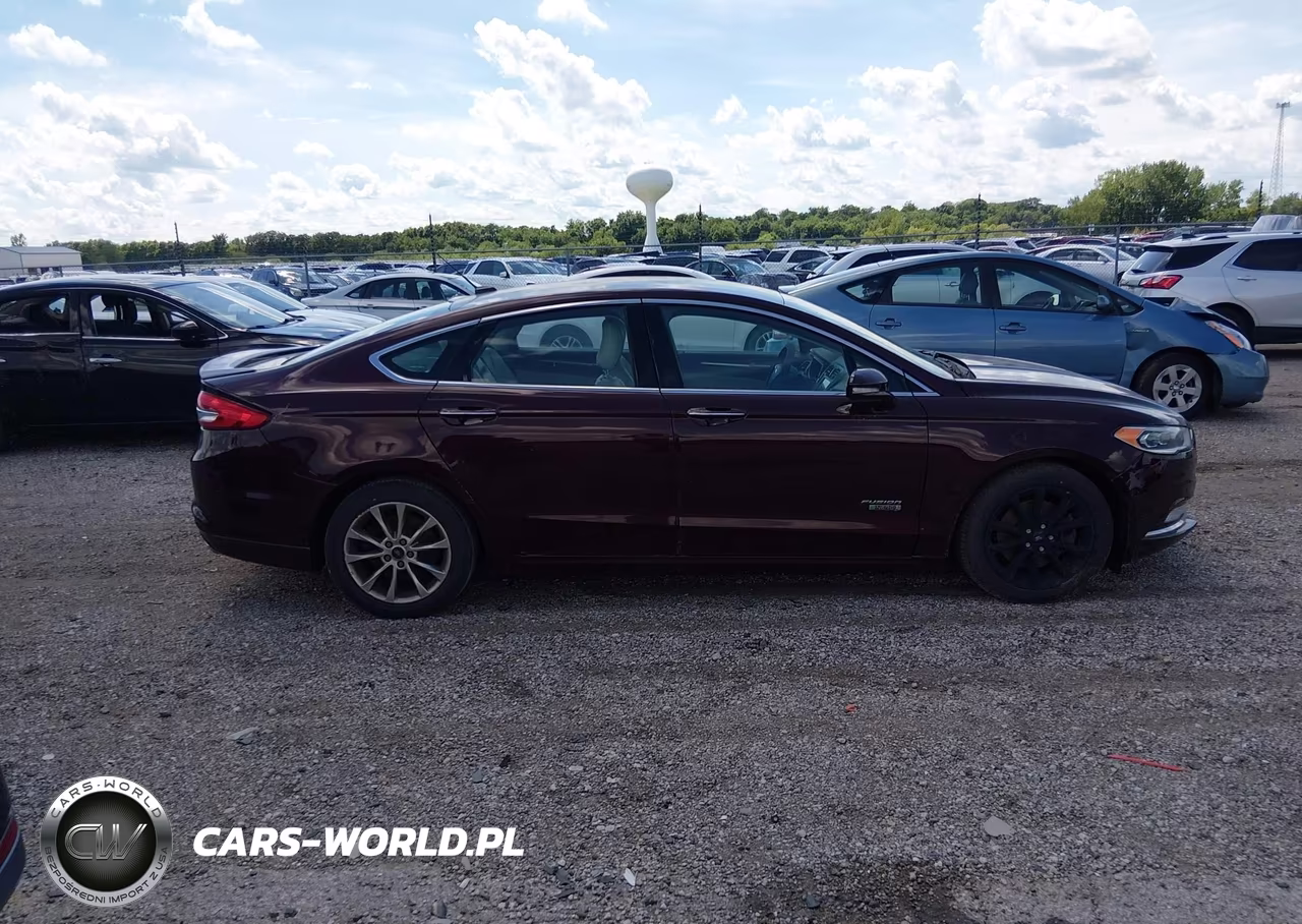 2017 Ford Fusion Energi Platinum-Titanium VIN:3FA6P0SU3HR191534 - 13