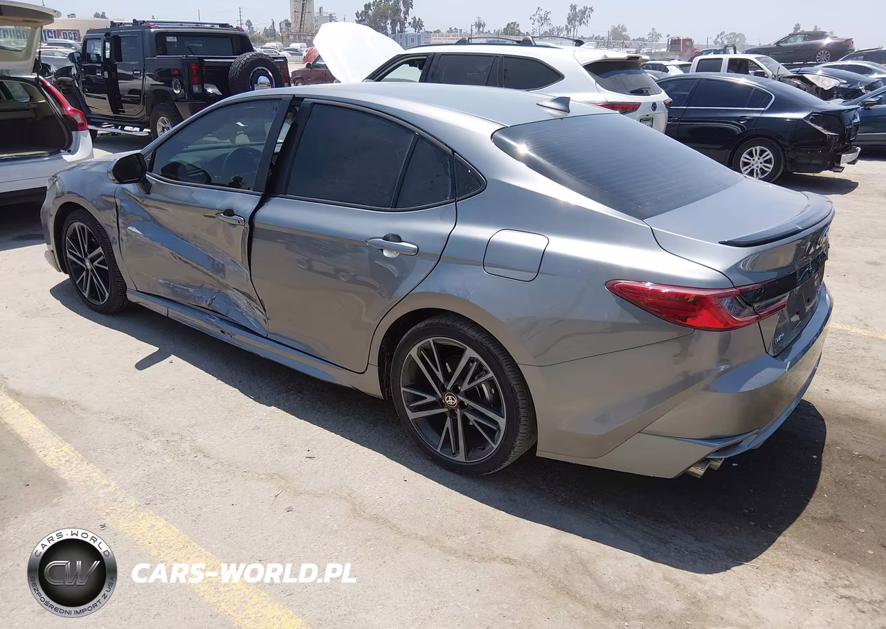 2026 Toyota Camry Xse VIN:4T1DAACK7TU683616 - 3