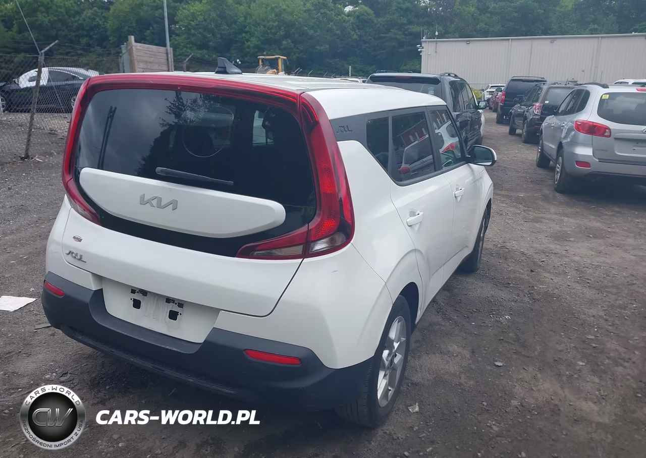 2022 Kia Soul Lx VIN:KNDJ23AU1N7172232 - 4