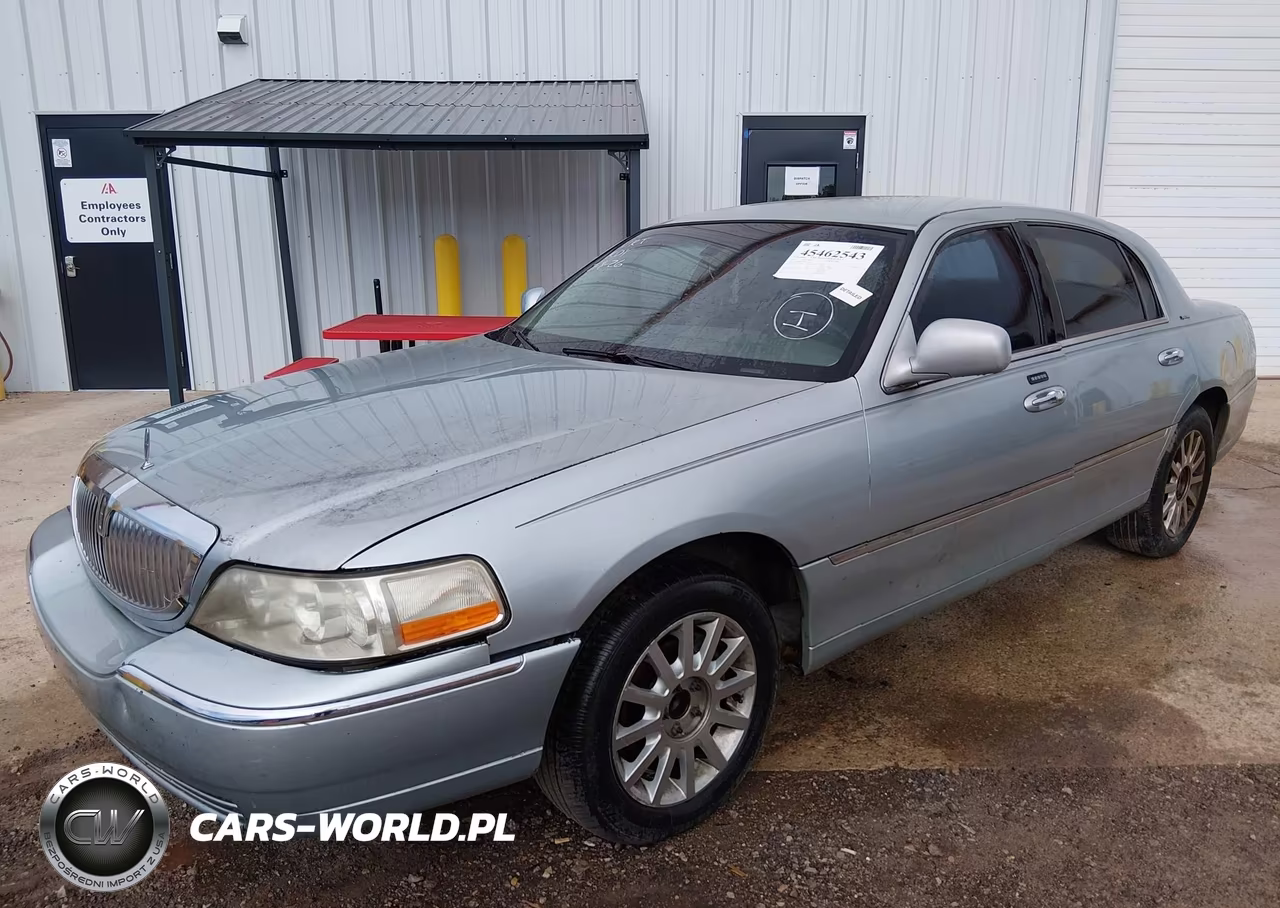 2007 Lincoln Town Car Signature VIN:1LNHM81V67Y619323 - 2
