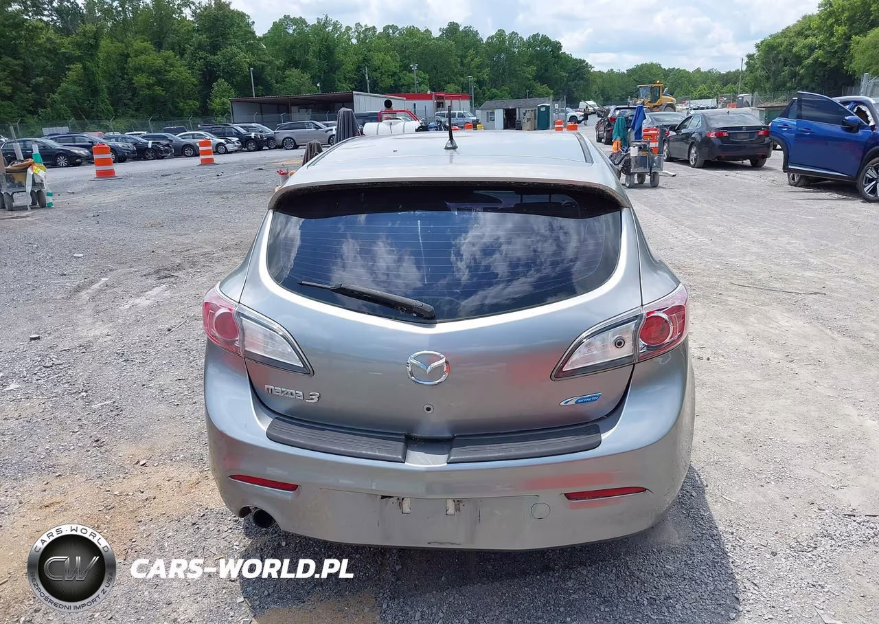 2013 Mazda Mazda3 I Touring VIN:JM1BL1L84D1713443 - 17
