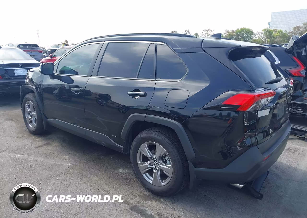 2025 Toyota Rav4 Hybrid Xle VIN:JTMRWRFV7SD312308 - 3