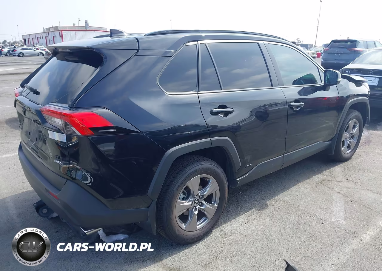2025 Toyota Rav4 Hybrid Xle VIN:JTMRWRFV7SD312308 - 4