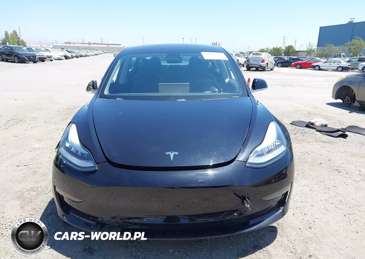 2018 Tesla Model 3 Long Range-Mid Range VIN:5YJ3E1EA7JF071205 - 10