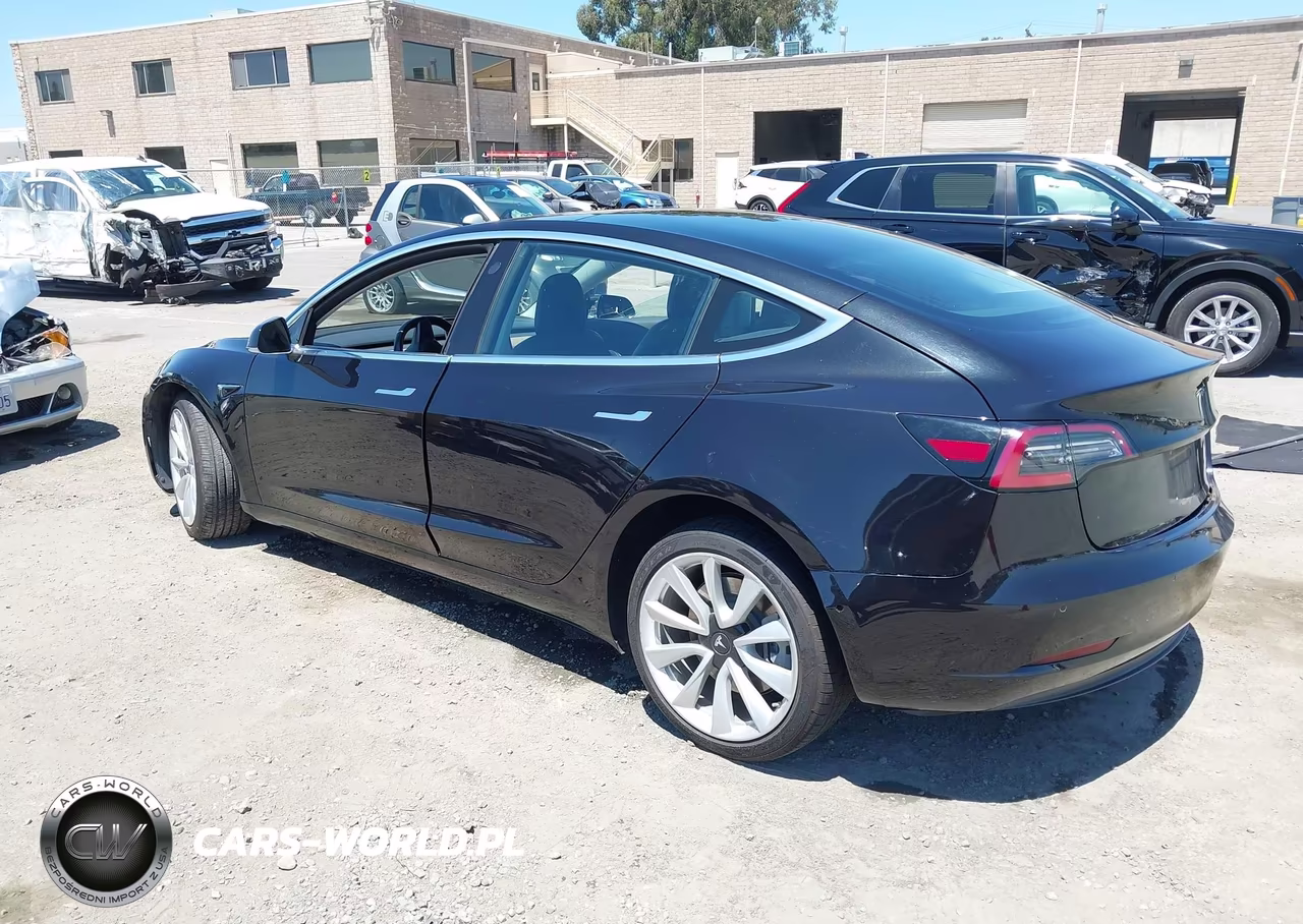 2018 Tesla Model 3 Long Range-Mid Range VIN:5YJ3E1EA7JF071205 - 3