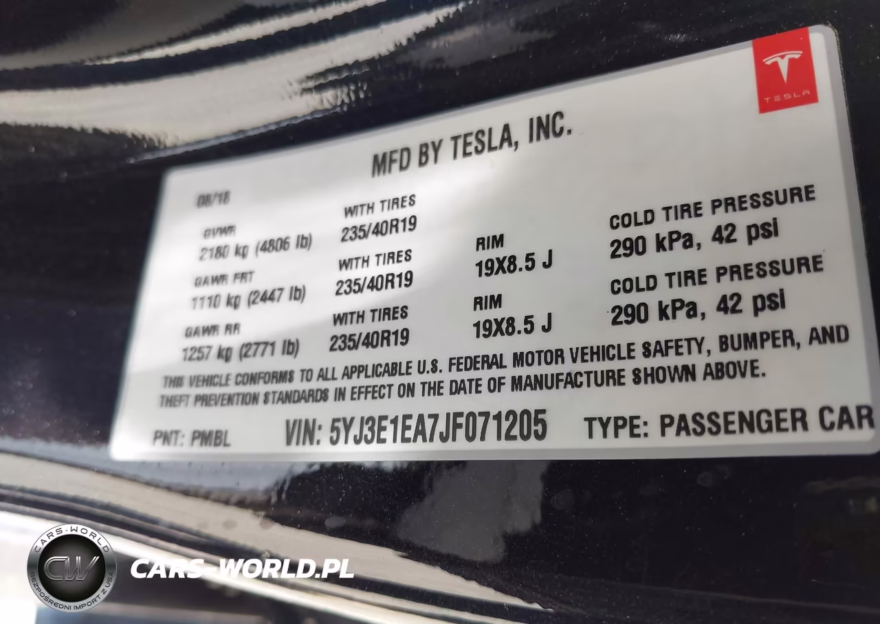 2018 Tesla Model 3 Long Range-Mid Range VIN:5YJ3E1EA7JF071205 - 9