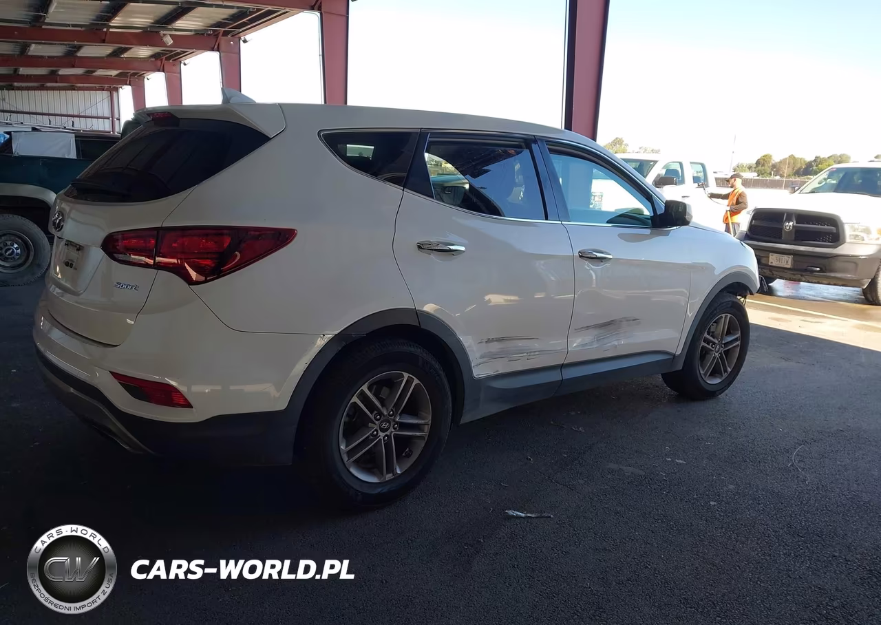 2017 Hyundai Santa Fe Sport 2.4L VIN:5XYZT3LB2HG392871 - 4