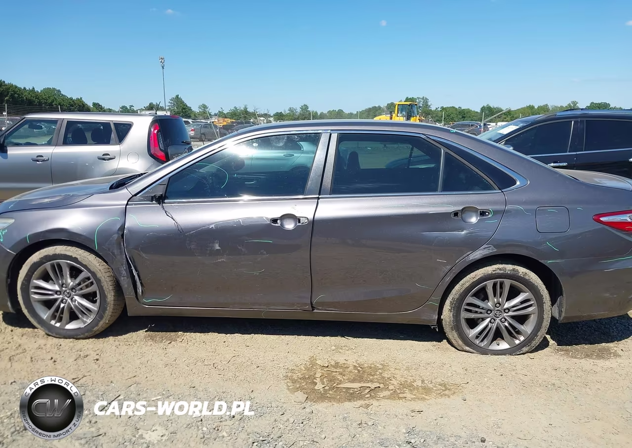 2016 Toyota Camry Se VIN:4T1BF1FK3GU553522 - 14