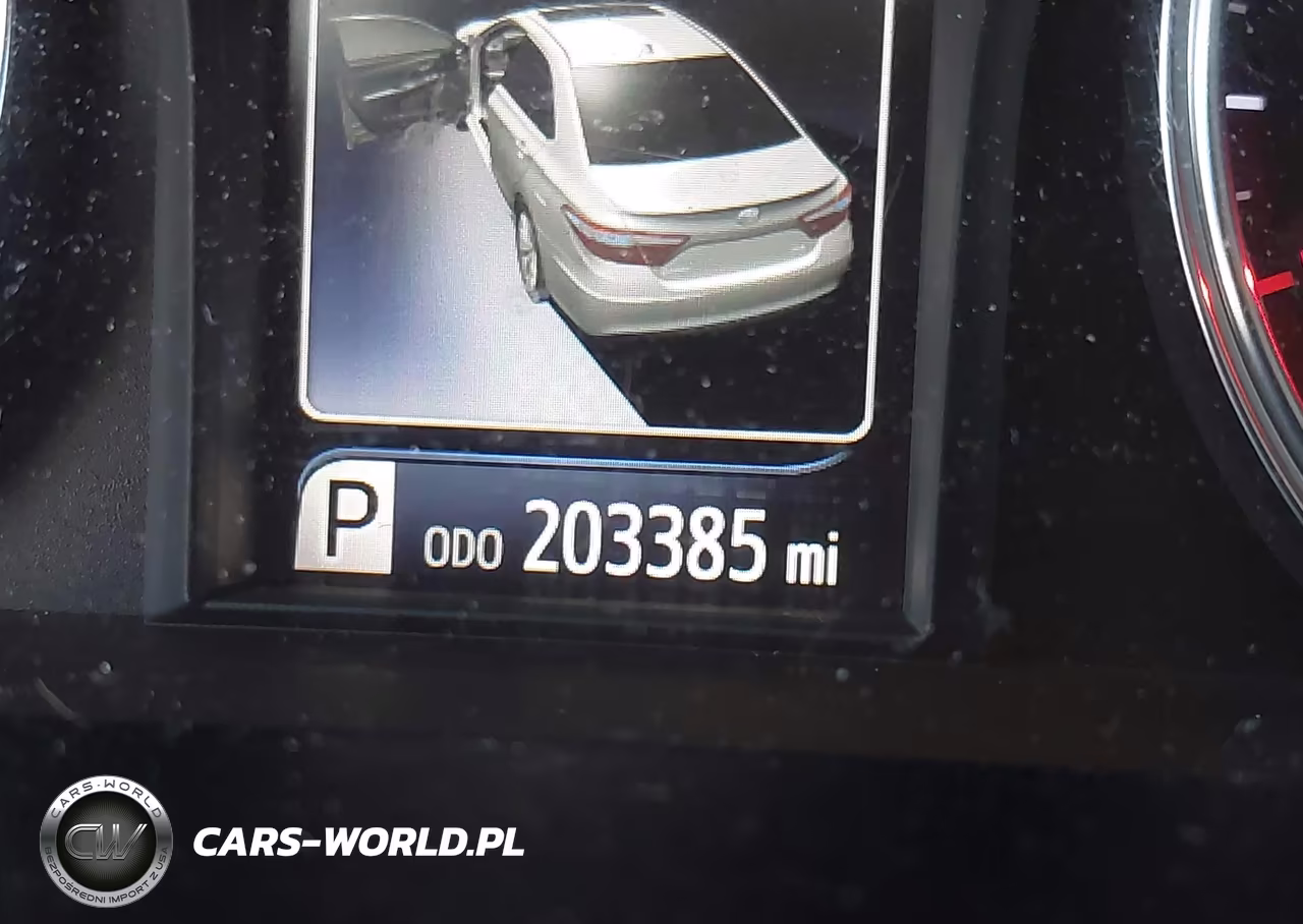 2016 Toyota Camry Se VIN:4T1BF1FK3GU553522 - 15
