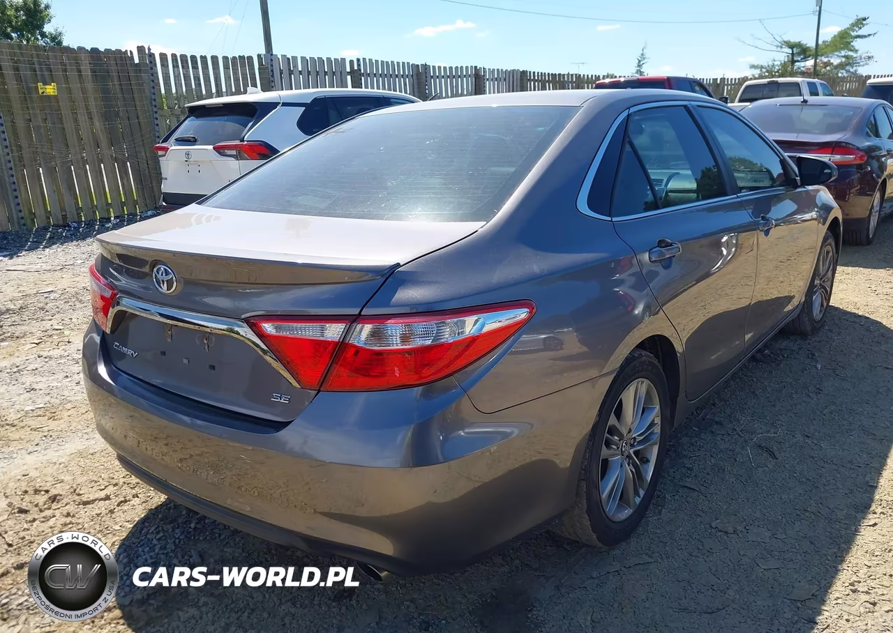 2016 Toyota Camry Se VIN:4T1BF1FK3GU553522 - 4