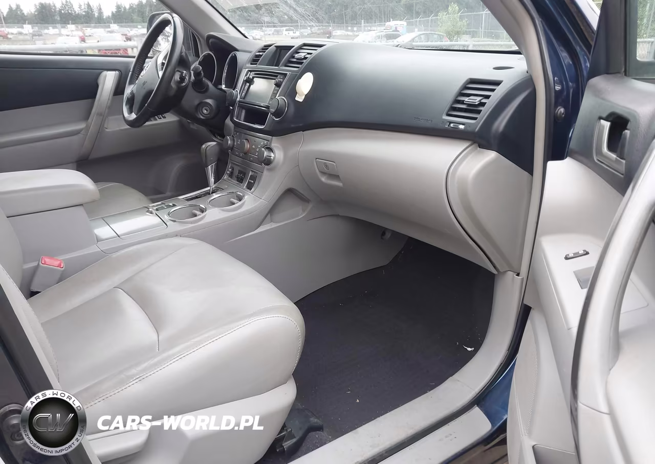 2013 Toyota Highlander Se V6 VIN:5TDBK3EH1DS222116 - 5
