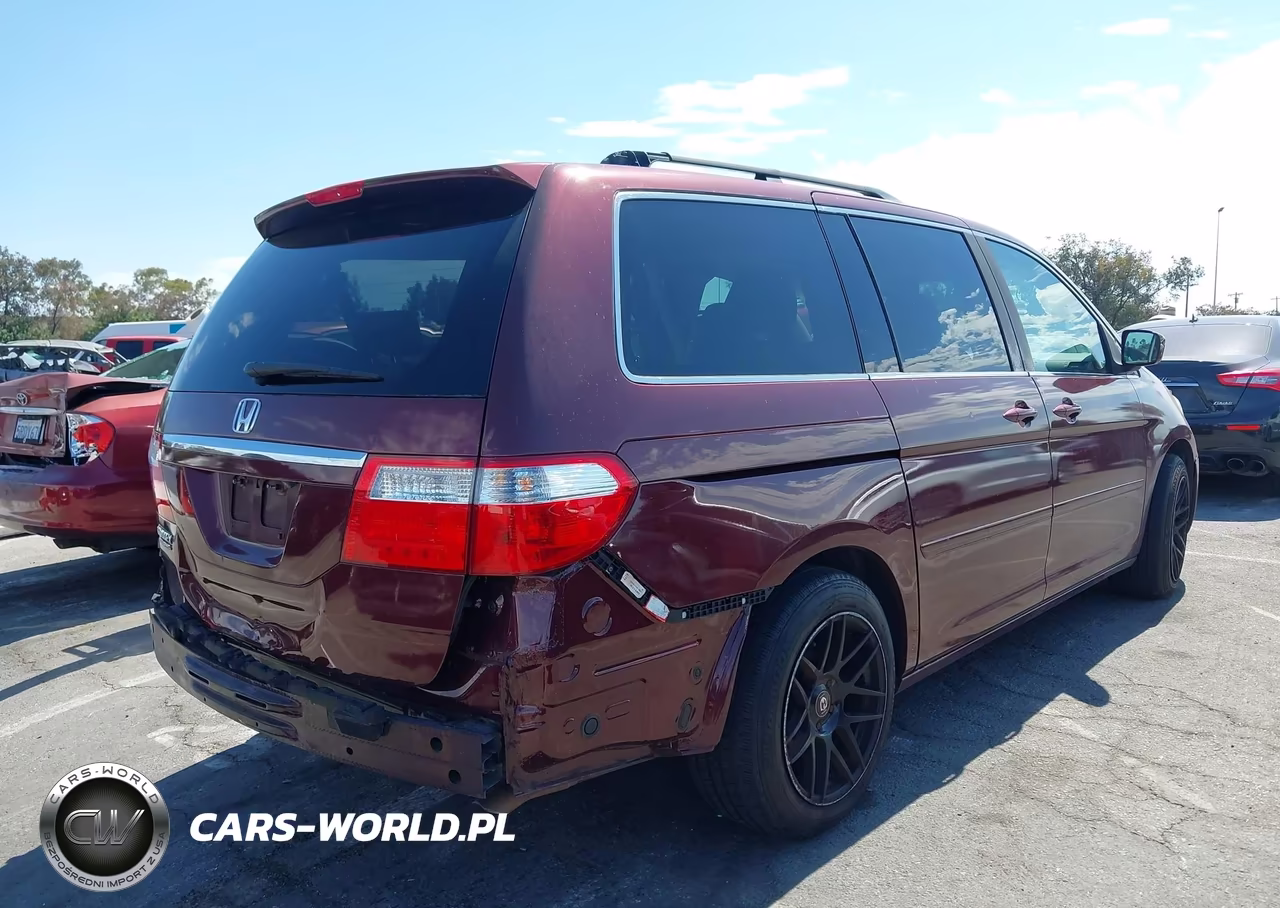 2007 Honda Odyssey Touring VIN:5FNRL38867B062900 - 4