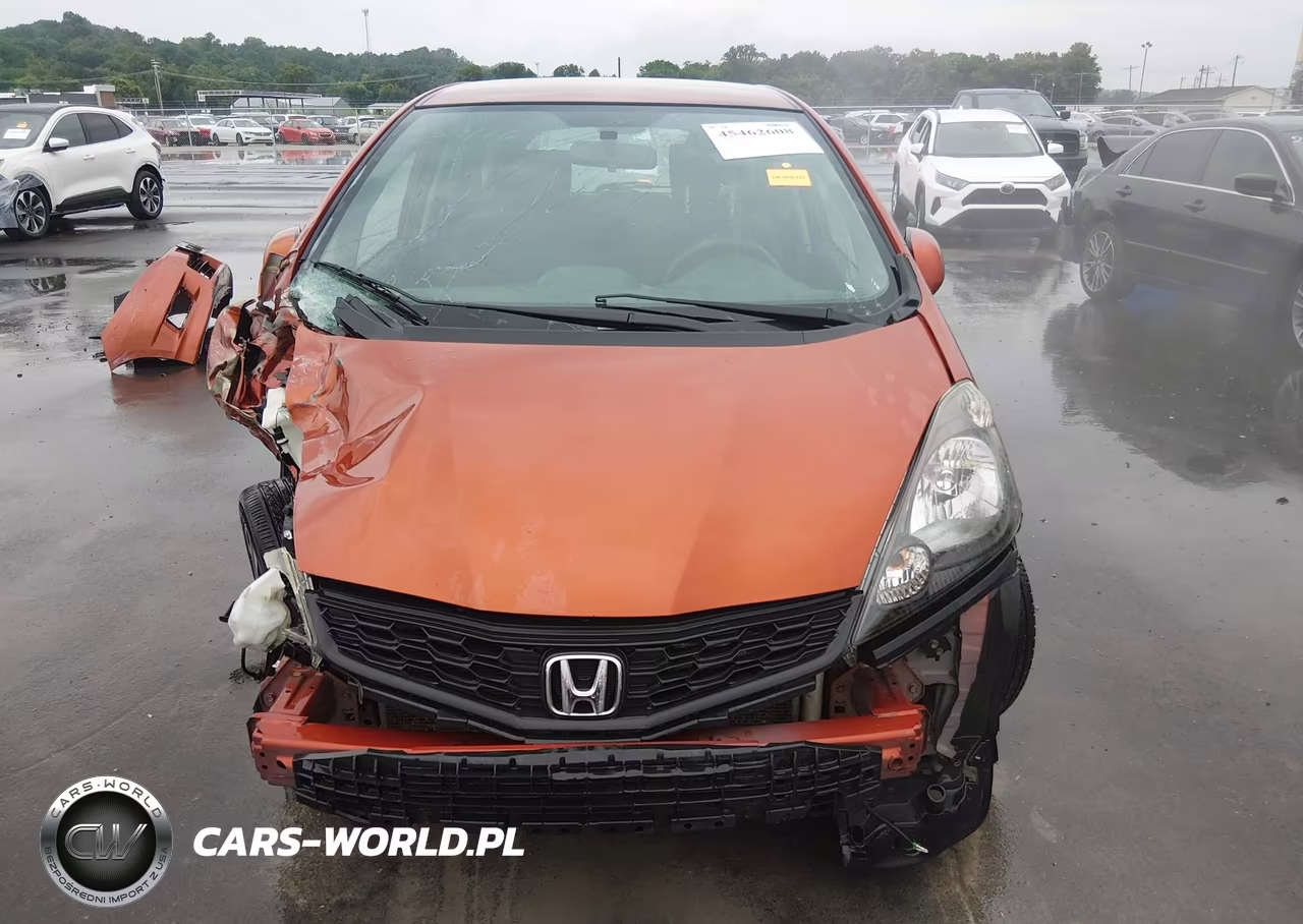 2012 Honda Fit Sport VIN:JHMGE8H51CC038434 - 13