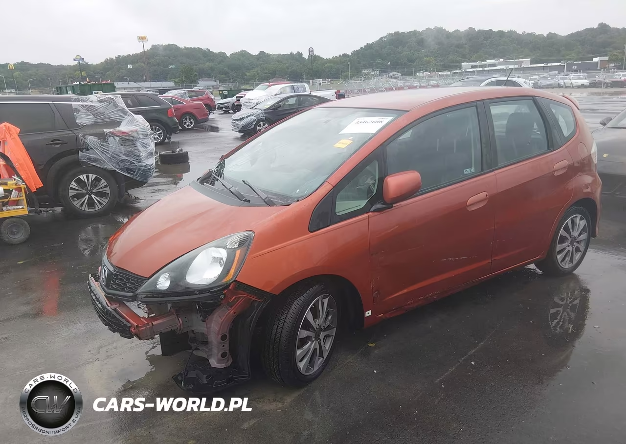 2012 Honda Fit Sport VIN:JHMGE8H51CC038434 - 2