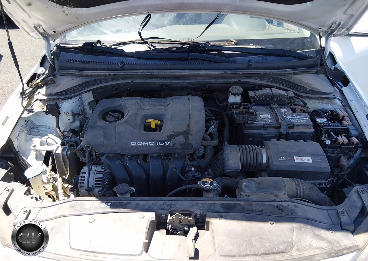 2017 Hyundai Elantra Se VIN:5NPD84LF7HH043282 - 10