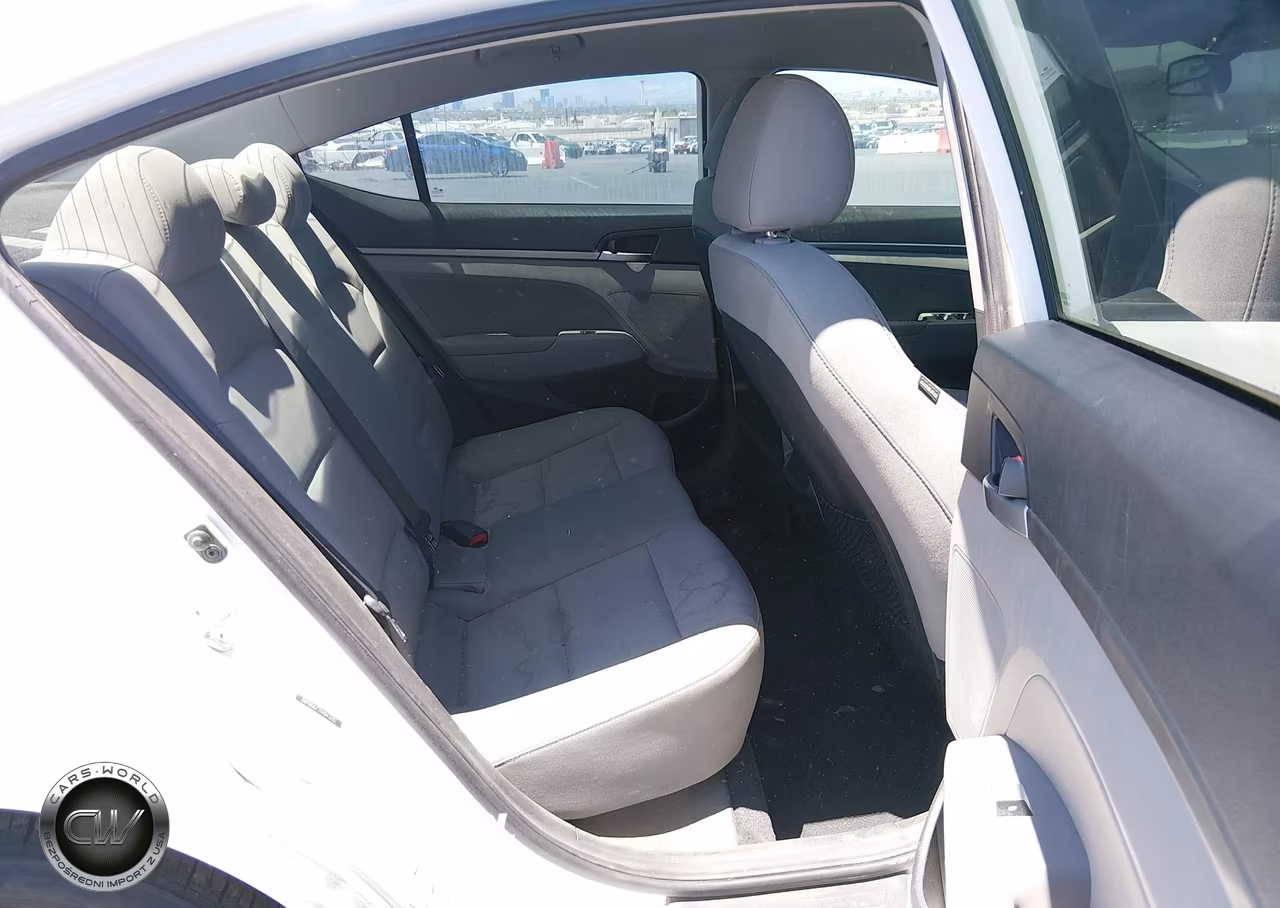 2017 Hyundai Elantra Se VIN:5NPD84LF7HH043282 - 8