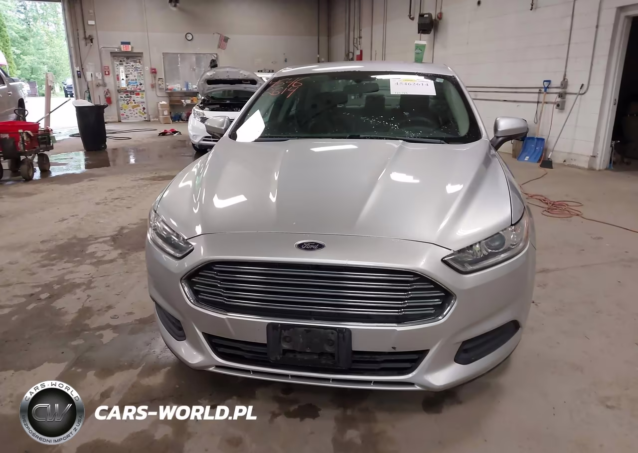 2013 Ford Fusion S VIN:3FA6P0G70DR104783 - 13