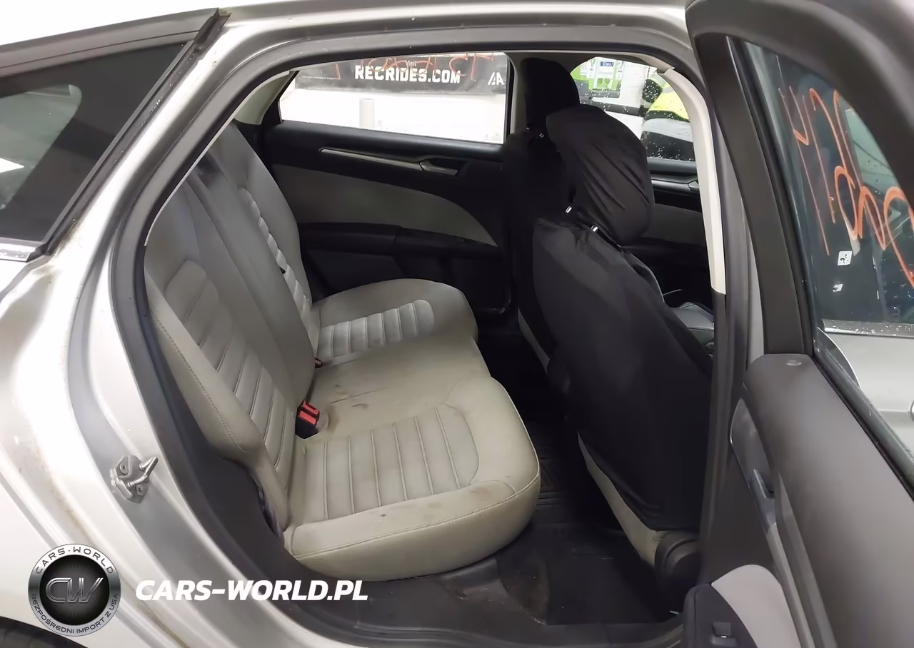 2013 Ford Fusion S VIN:3FA6P0G70DR104783 - 8