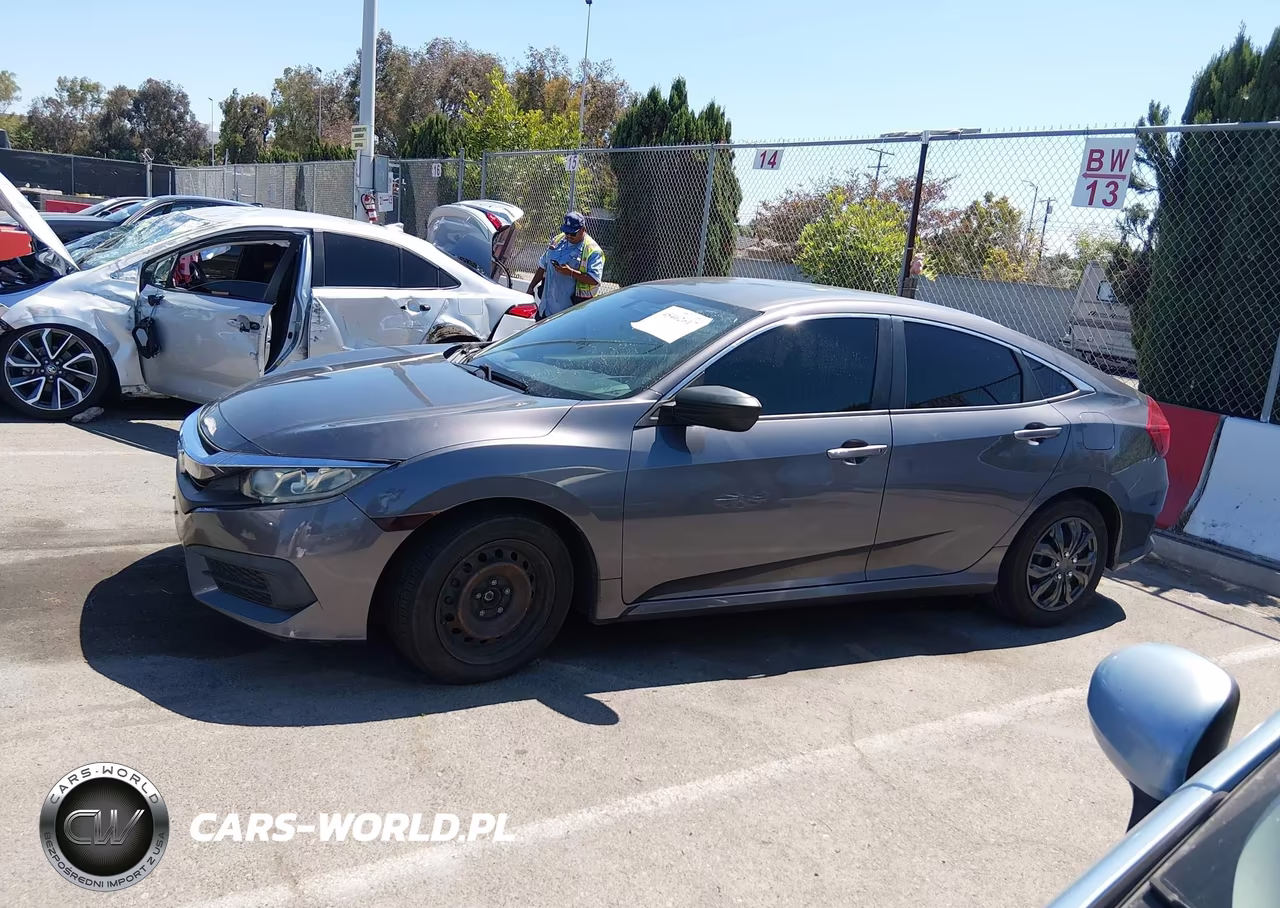 2017 Honda Civic Lx VIN:2HGFC2F58HH565928 - 14