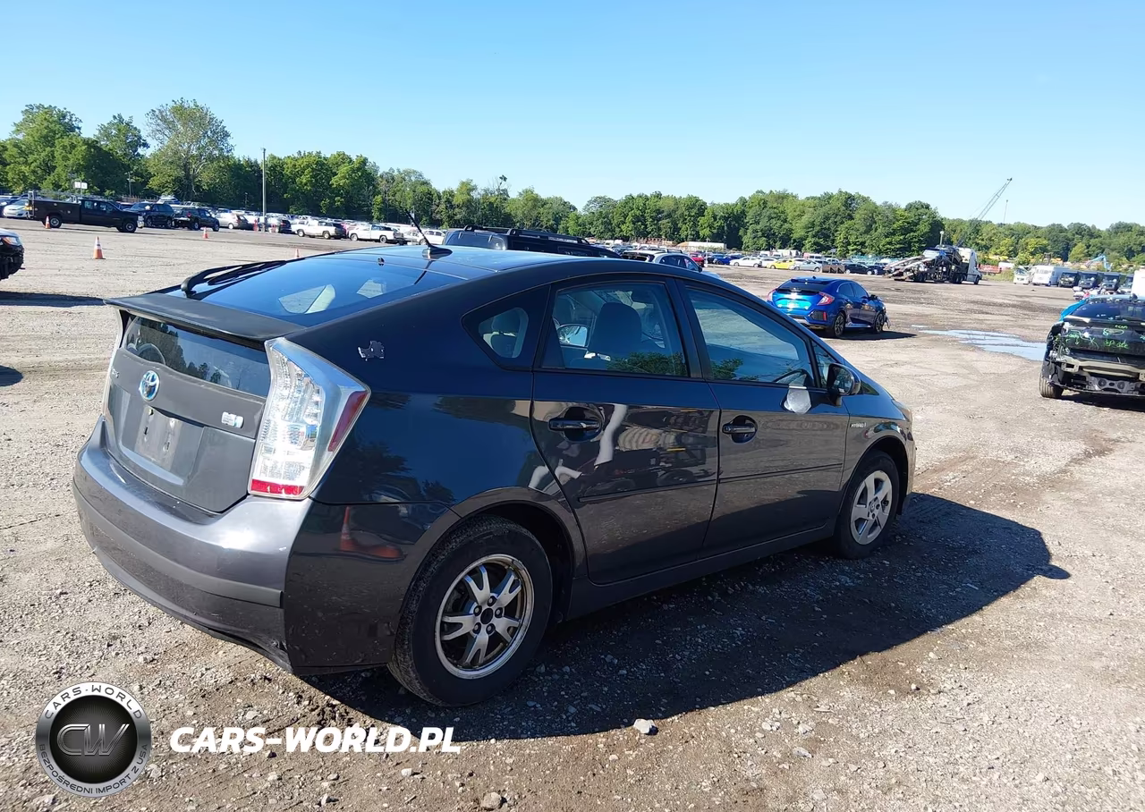 2010 Toyota Prius Iii VIN:JTDKN3DU7A0025147 - 4