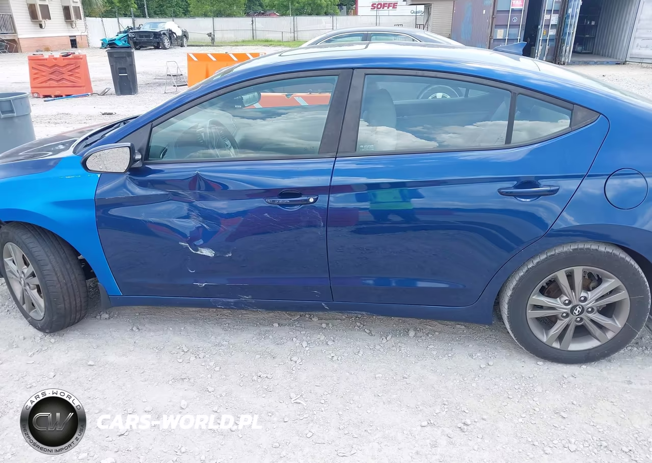 2018 Hyundai Elantra Value Edition VIN:5NPD84LF2JH371019 - 14