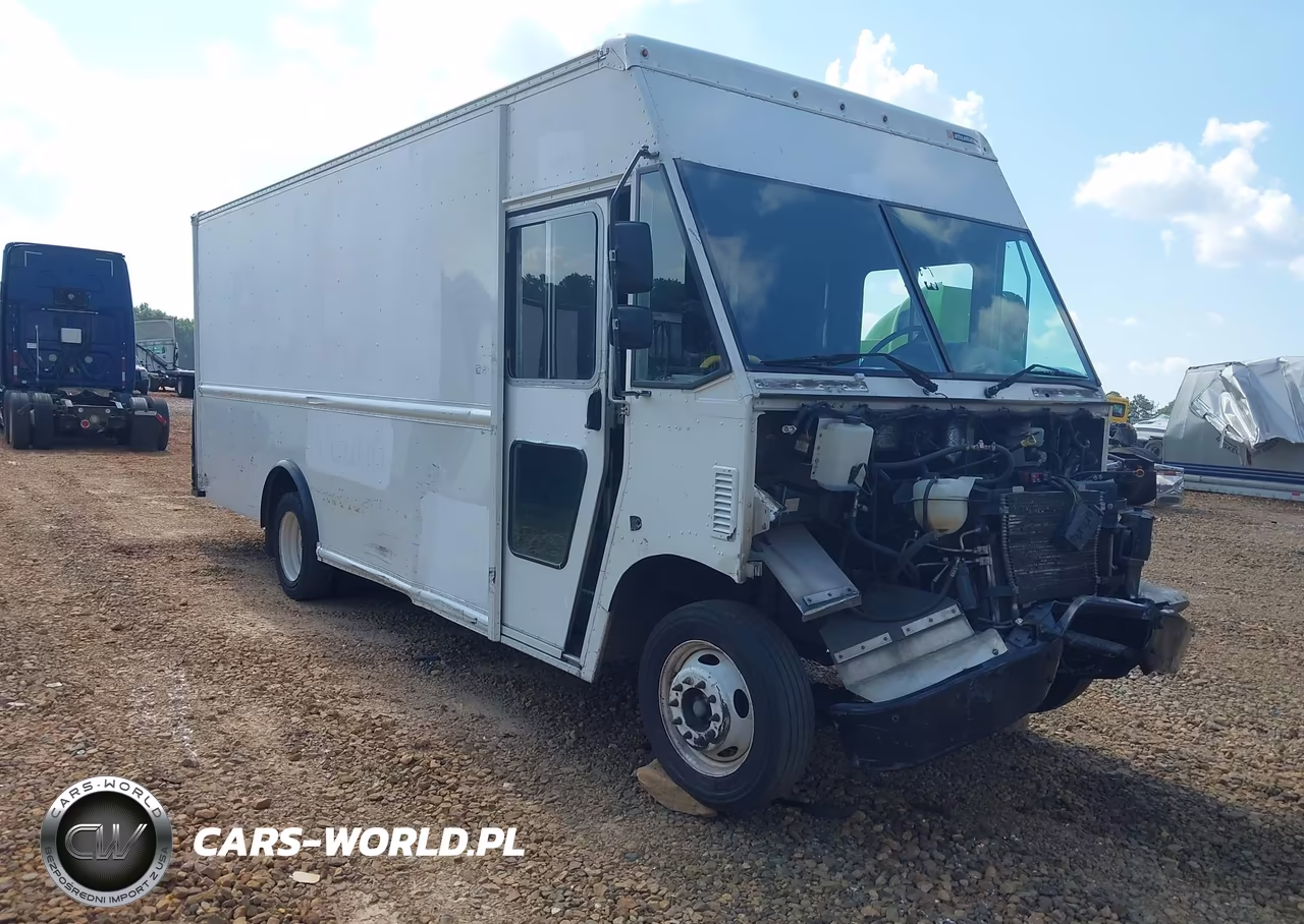 2014 Ford F-59 Commercial Stripped