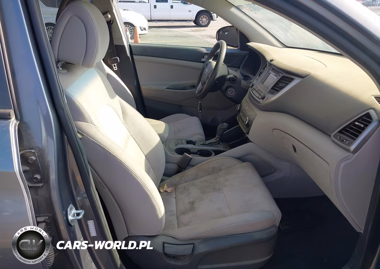 2016 Hyundai Tucson Se VIN:KM8J33A46GU058661 - 5