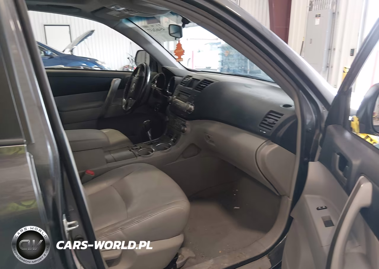 2010 Toyota Highlander Se V6 VIN:5TDJK3EH0AS023677 - 5