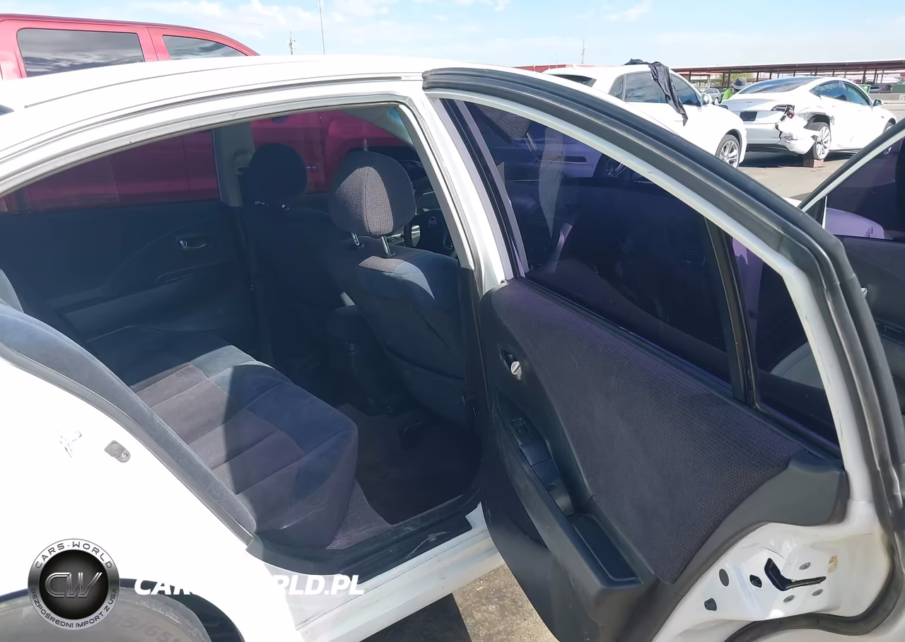 2003 Nissan Altima 2.5 S VIN:1N4AL11D23C125285 - 8