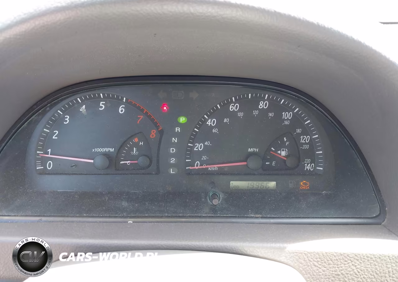 2002 Toyota Camry Le VIN:JTDBE32K720060824 - 7
