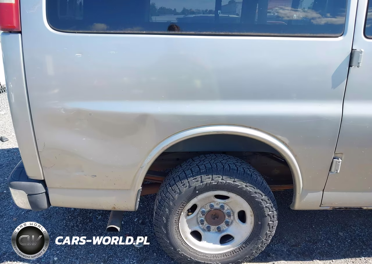 2003 Chevrolet Express Passenger VIN:1GAGG25U531120417 - 12