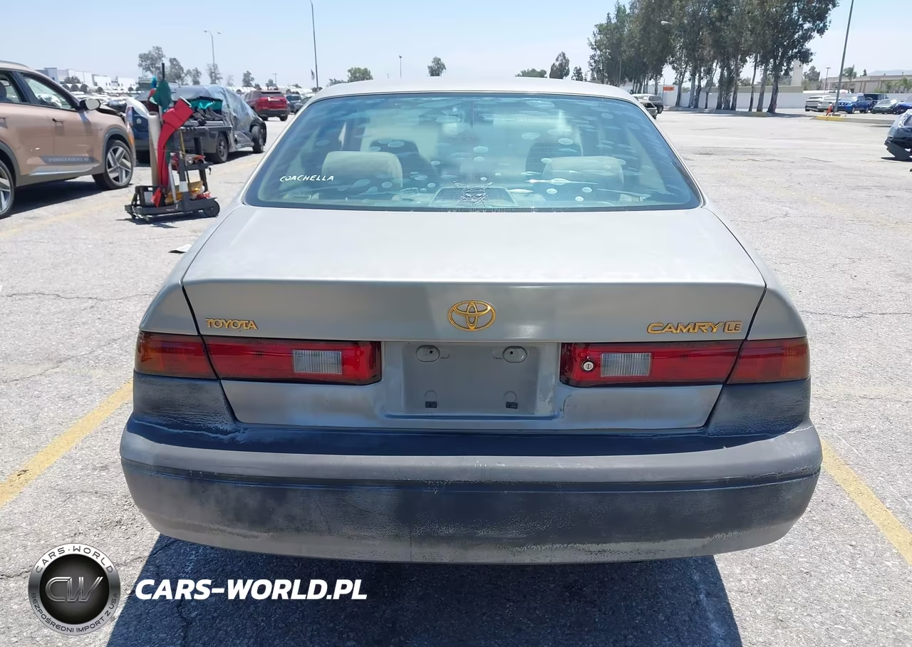 1998 Toyota Camry Le VIN:JT2BG22K7W0159260 - 16