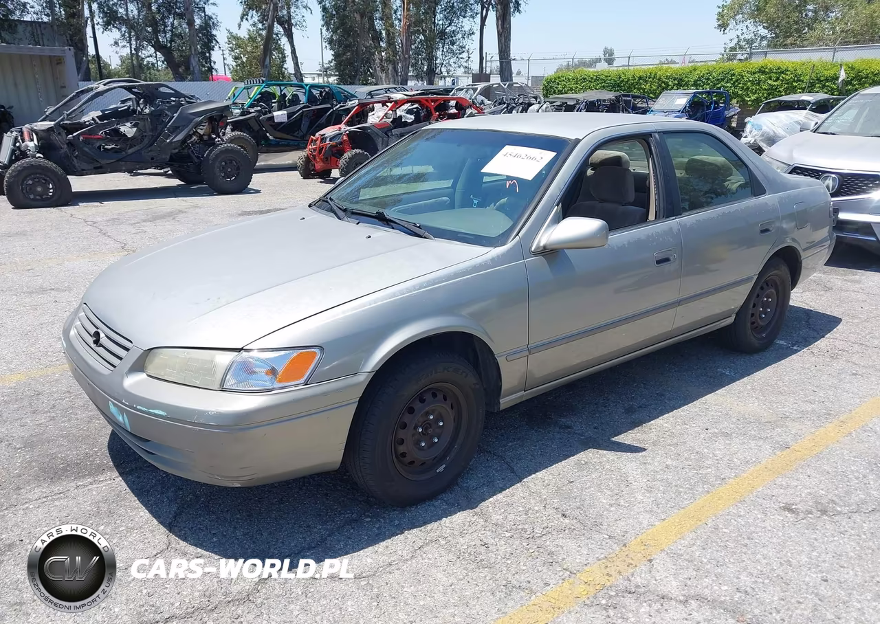 1998 Toyota Camry Le VIN:JT2BG22K7W0159260 - 2
