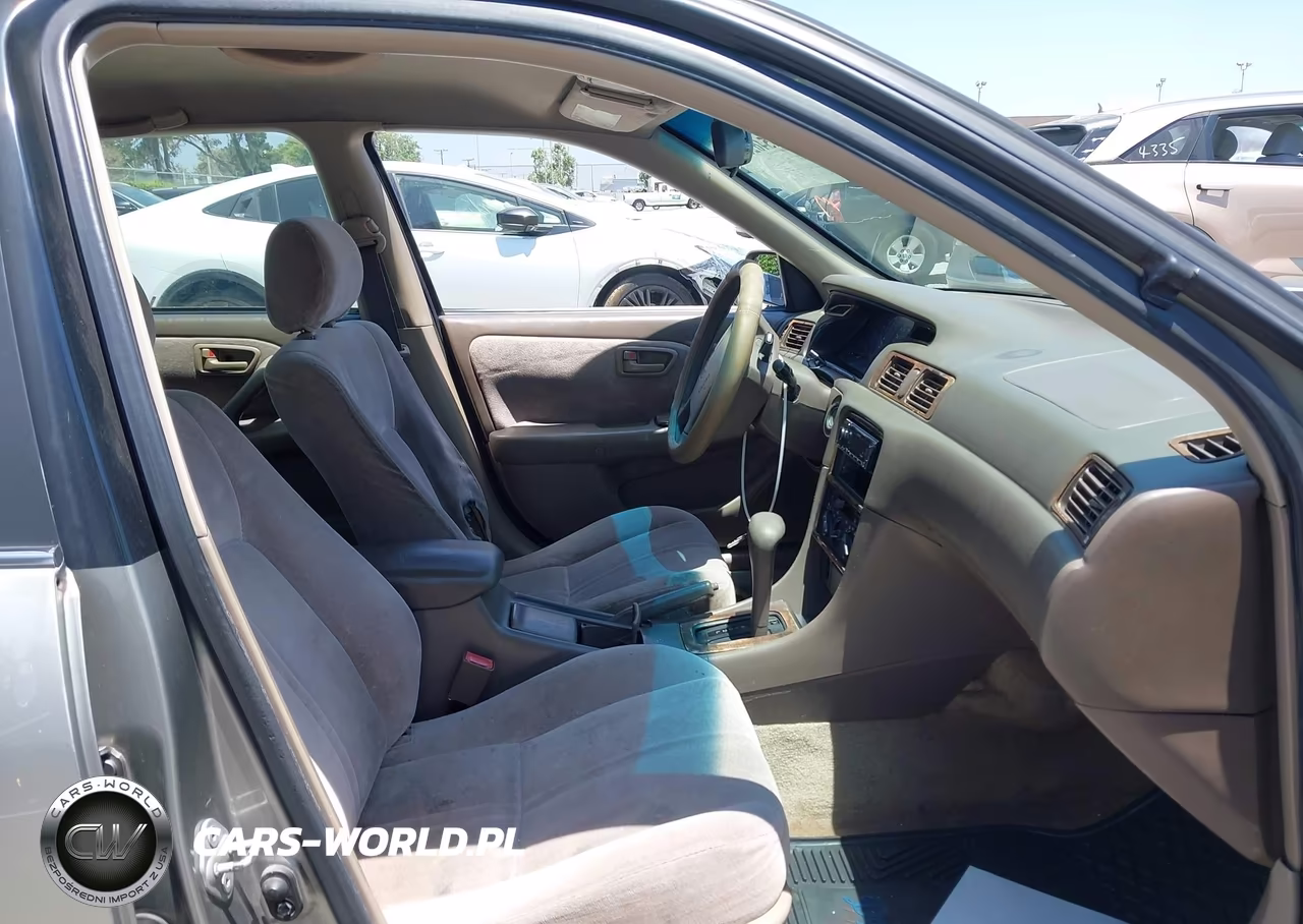 1998 Toyota Camry Le VIN:JT2BG22K7W0159260 - 5