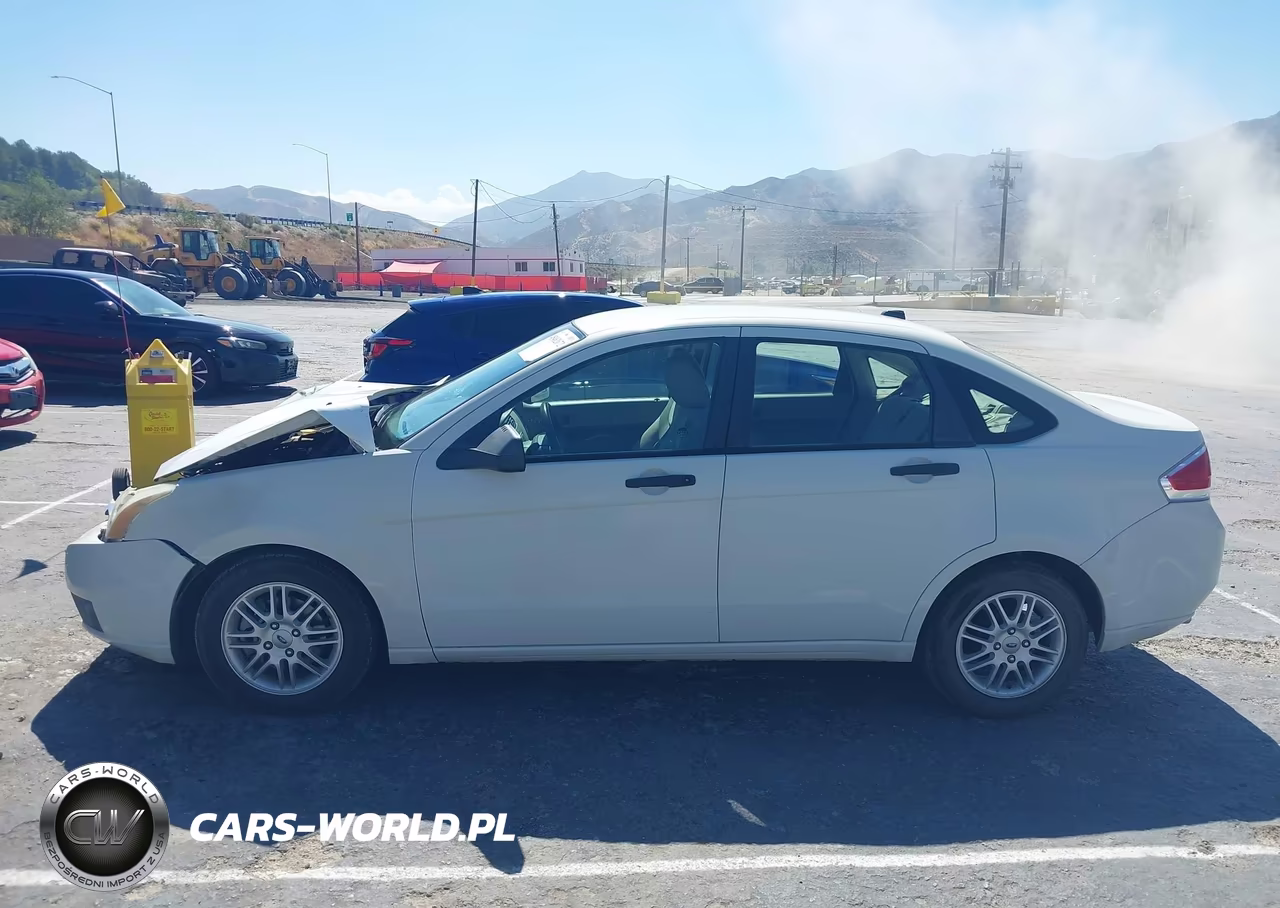 2009 Ford Focus Se VIN:1FAHP35N39W124753 - 13