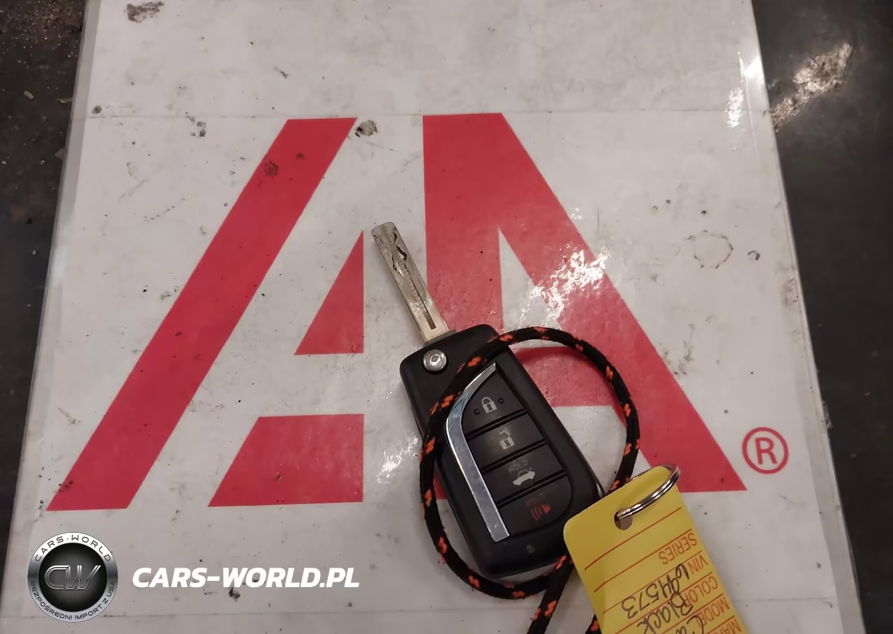 2022 Toyota Camry Le VIN:4T1C11AK2NU694573 - 11