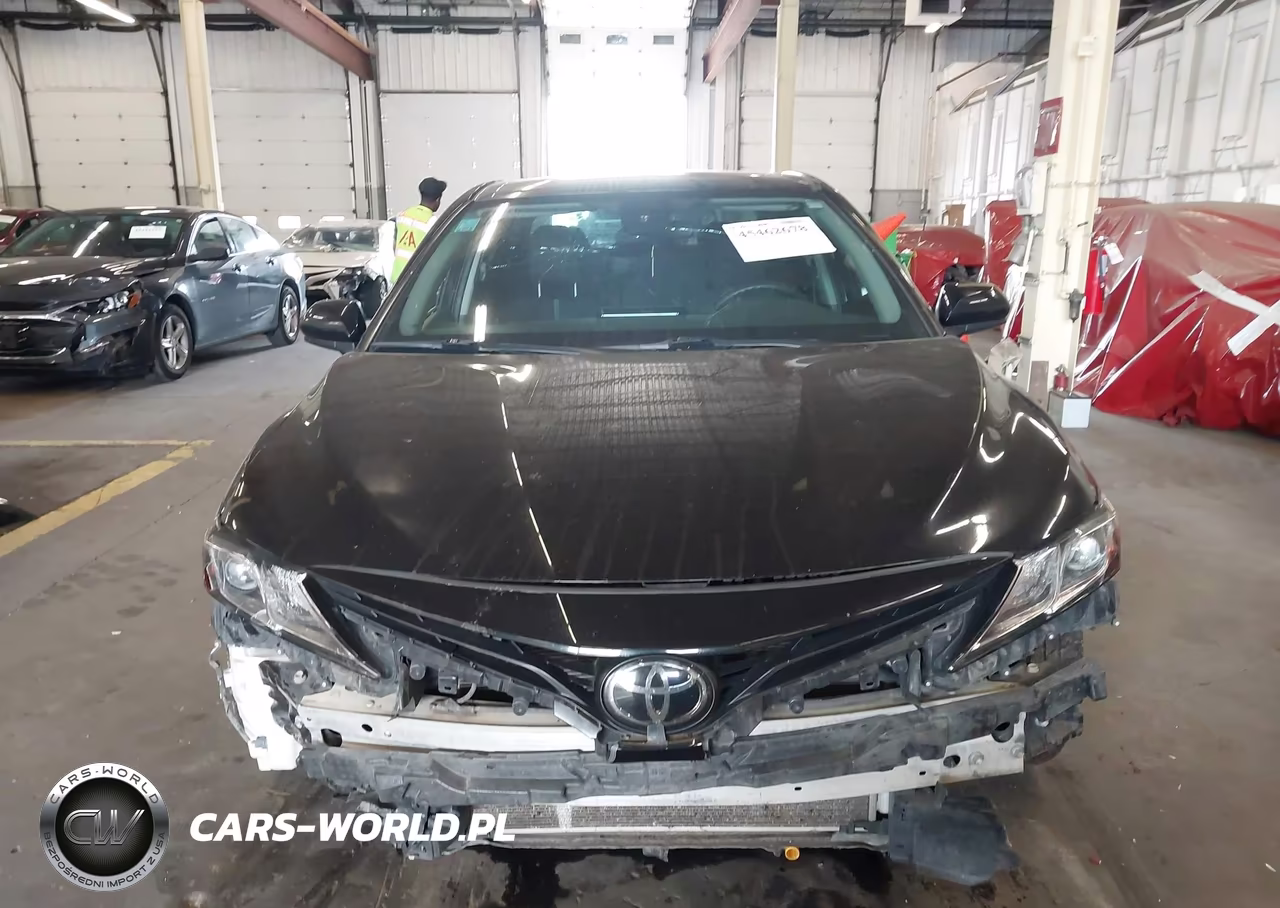 2022 Toyota Camry Le VIN:4T1C11AK2NU694573 - 12