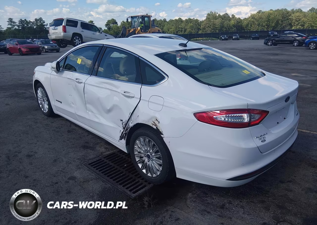 2013 Ford Fusion Hybrid Se VIN:3FA6P0LU1DR271228 - 3