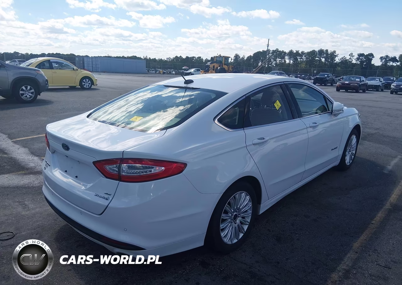 2013 Ford Fusion Hybrid Se VIN:3FA6P0LU1DR271228 - 4