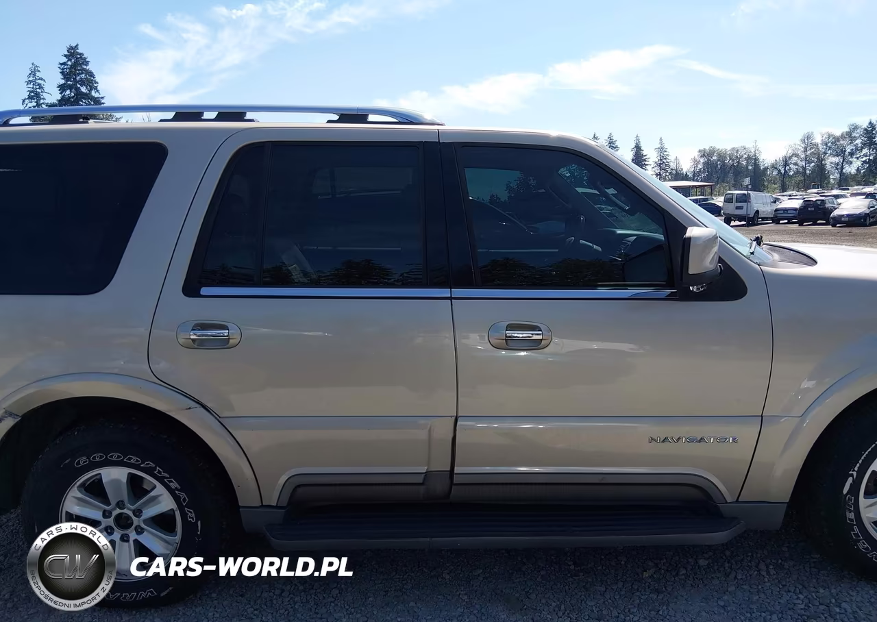 2004 Lincoln Navigator VIN:5LMFU28R04LJ43525 - 13