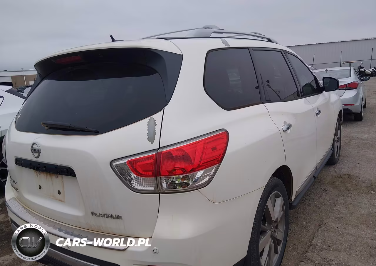 2014 Nissan Pathfinder Platinum VIN:5N1AR2MN6EC686817 - 4