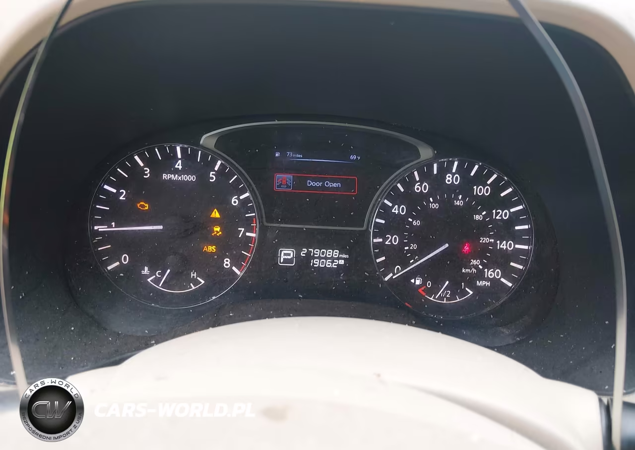 2014 Nissan Pathfinder Platinum VIN:5N1AR2MN6EC686817 - 7