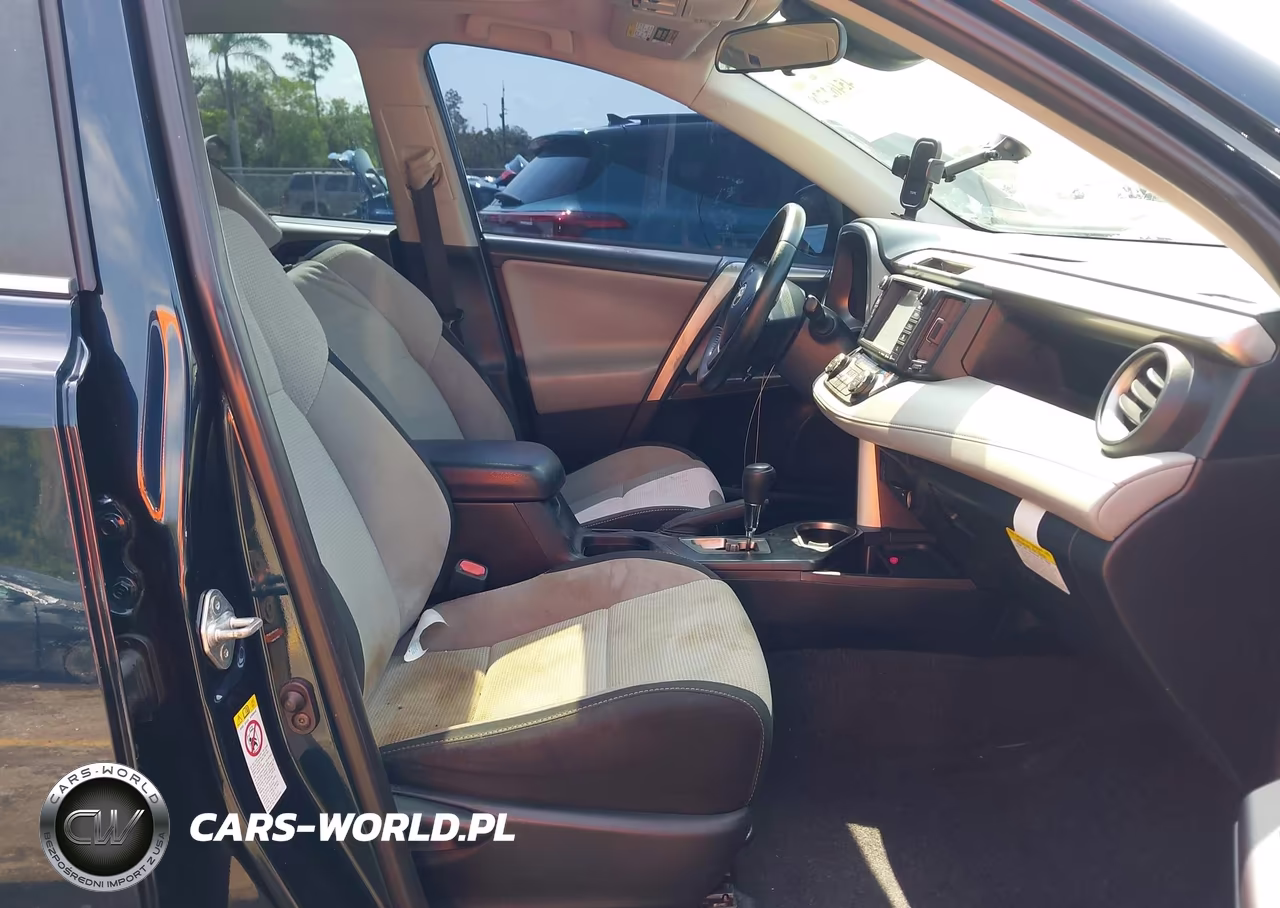 2018 Toyota Rav4 Xle VIN:JTMWFREV4JJ172528 - 5