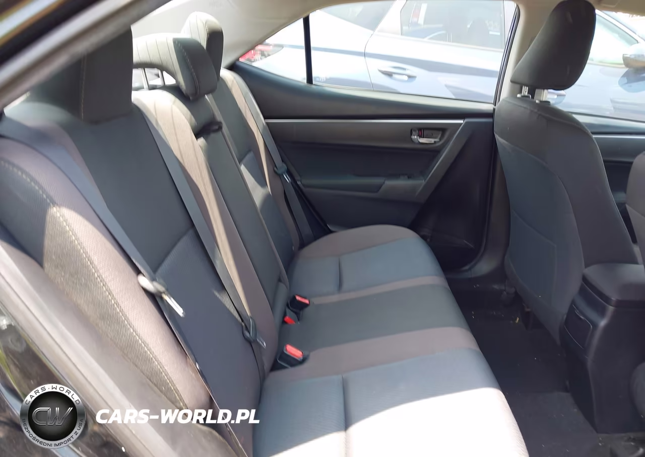 2017 Toyota Corolla Le VIN:2T1BURHE0HC926580 - 8
