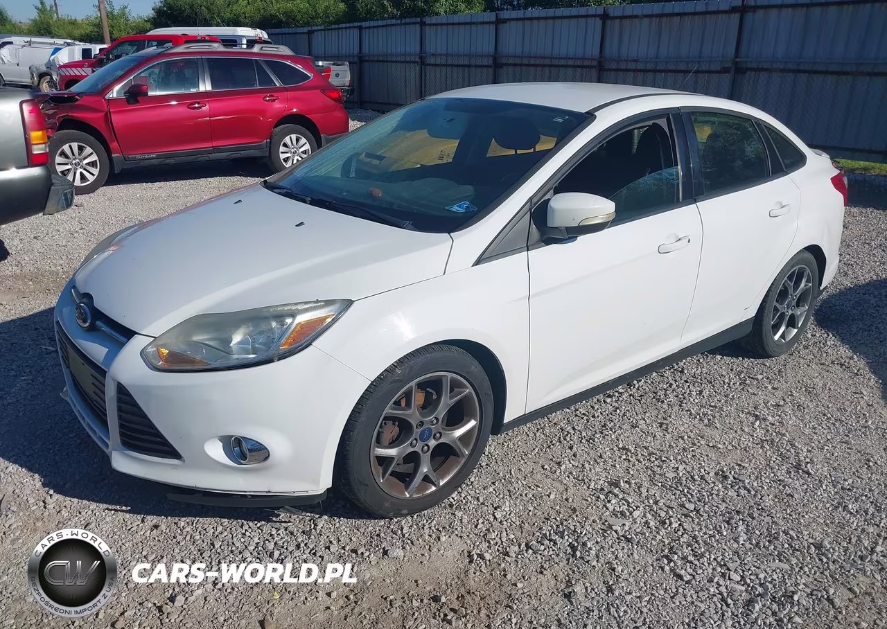 2014 Ford Focus Se VIN:1FADP3F24EL228926 - 2