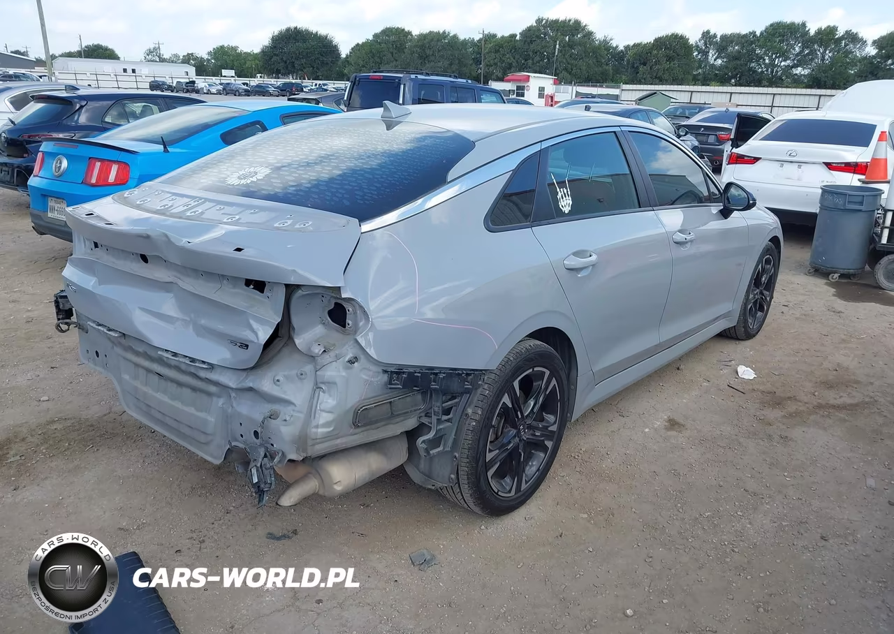 2021 Kia K5 Gt-Line VIN:5XXG64J24MG075857 - 4