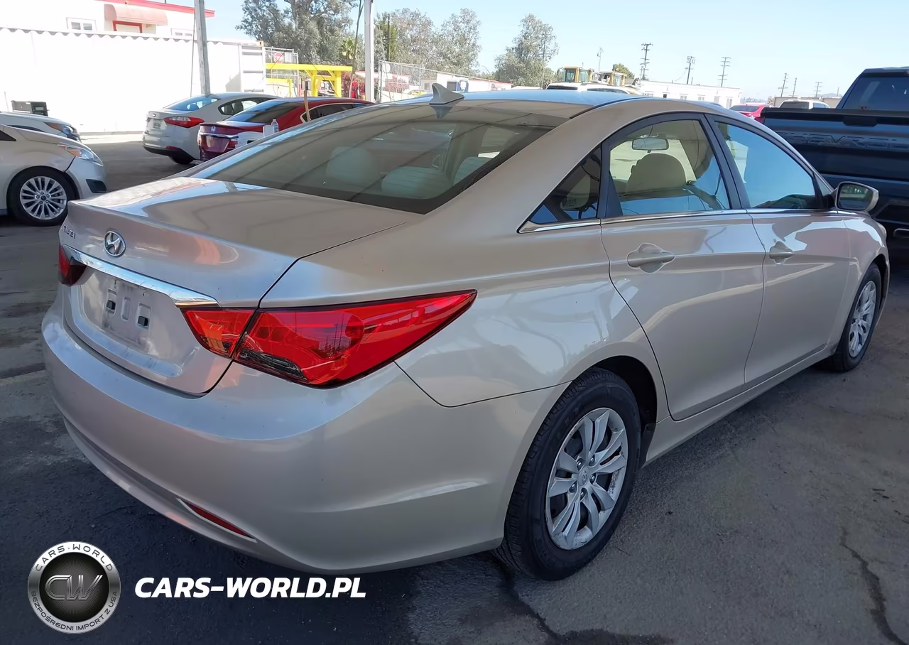 2011 Hyundai Sonata Gls VIN:5NPEB4AC5BH082409 - 4