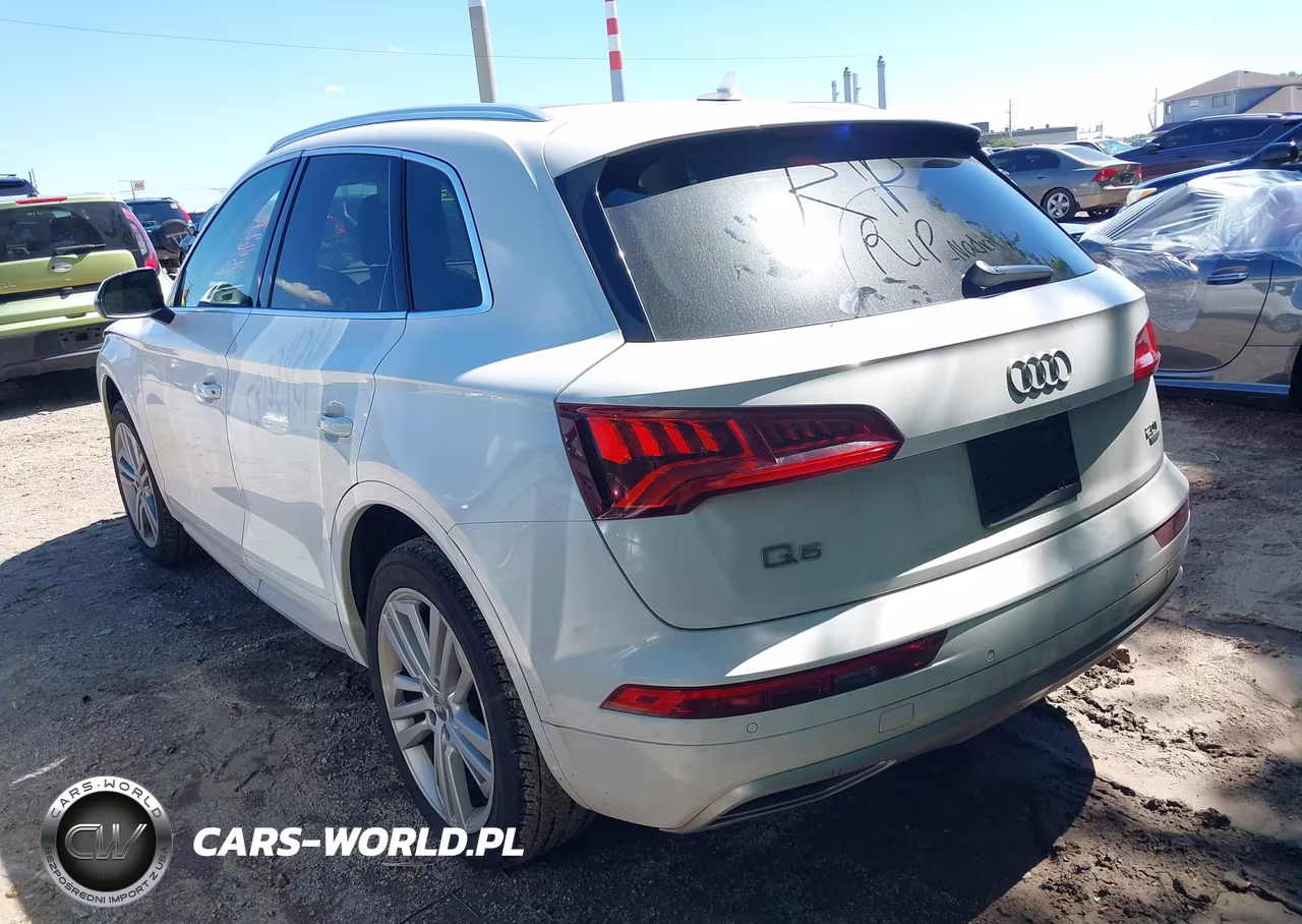 2018 Audi Q5 2.0T Premium-2.0T Tech Premium VIN:WA1BNAFY8J2234366 - 3