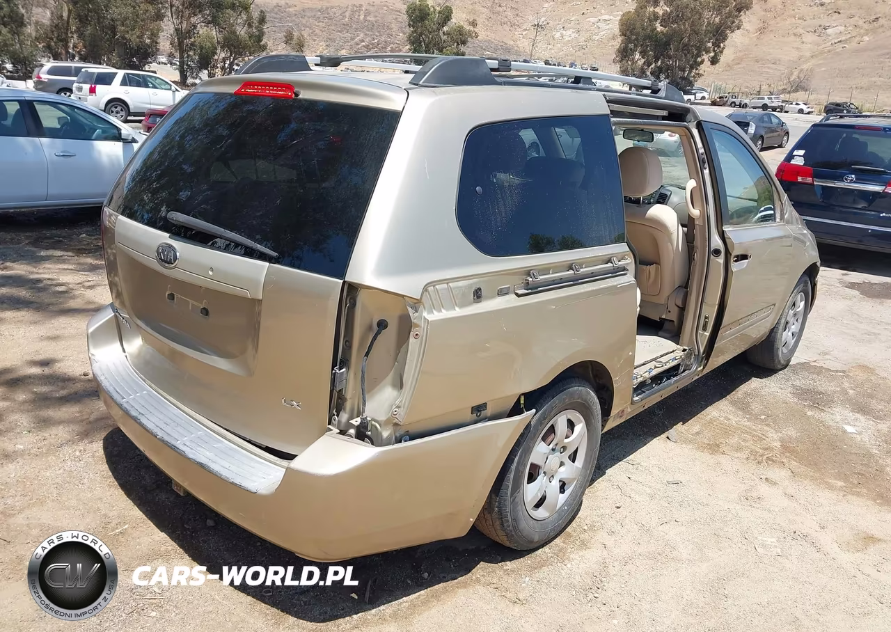 2007 Kia Sedona Lx VIN:KNDMB233276109130 - 4